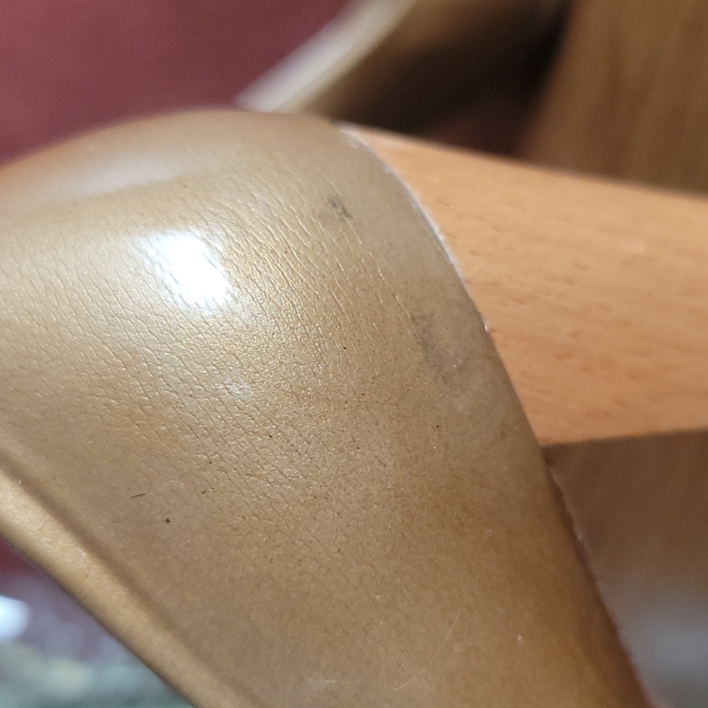 Shoes - Picture 9 of 11